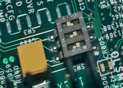 威奇公司宣布推出磐鼎-XL高性能分布式整机存储系...