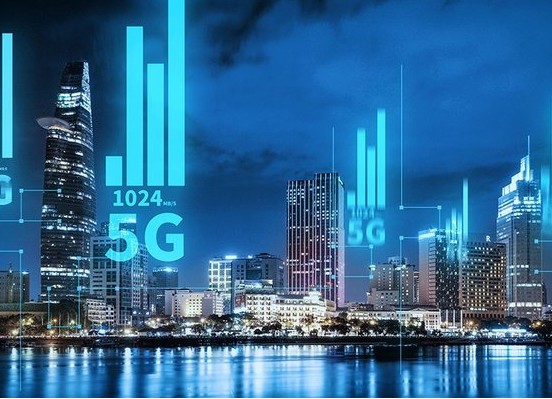 中国移动累计建设5G基站69万个,终端连接数已超过了1.6亿户