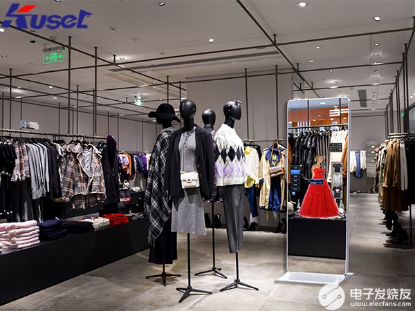 一款适用于服装店的体感试衣镜,它将带来怎样的体验