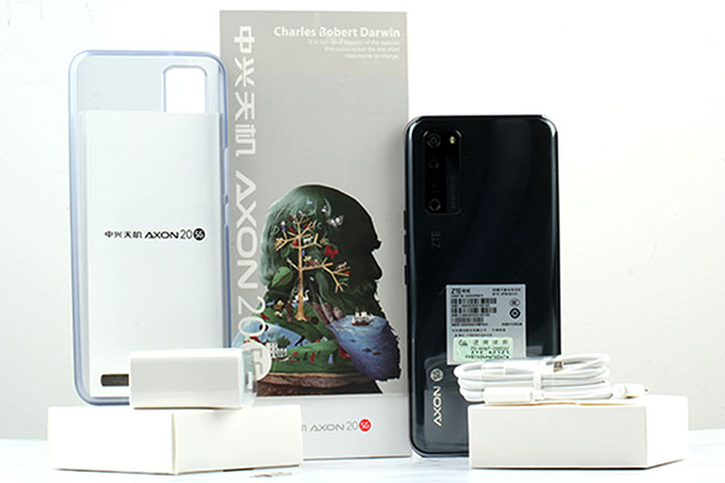 中兴AXON 20 5G评测 首款量产屏下摄像...