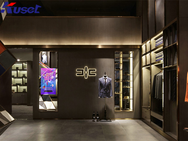 服装店领域的最新产品亮相,体感试衣镜将带来什么惊...