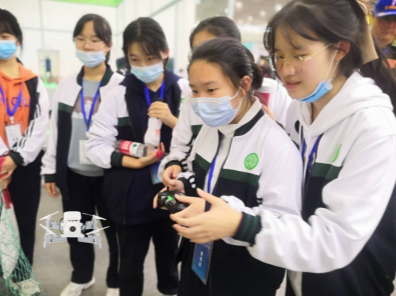 无人机教育进校园分享你最想要的创客教育无人机解决...