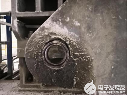 辊压机扭力支撑孔磨损修复的全过程说明