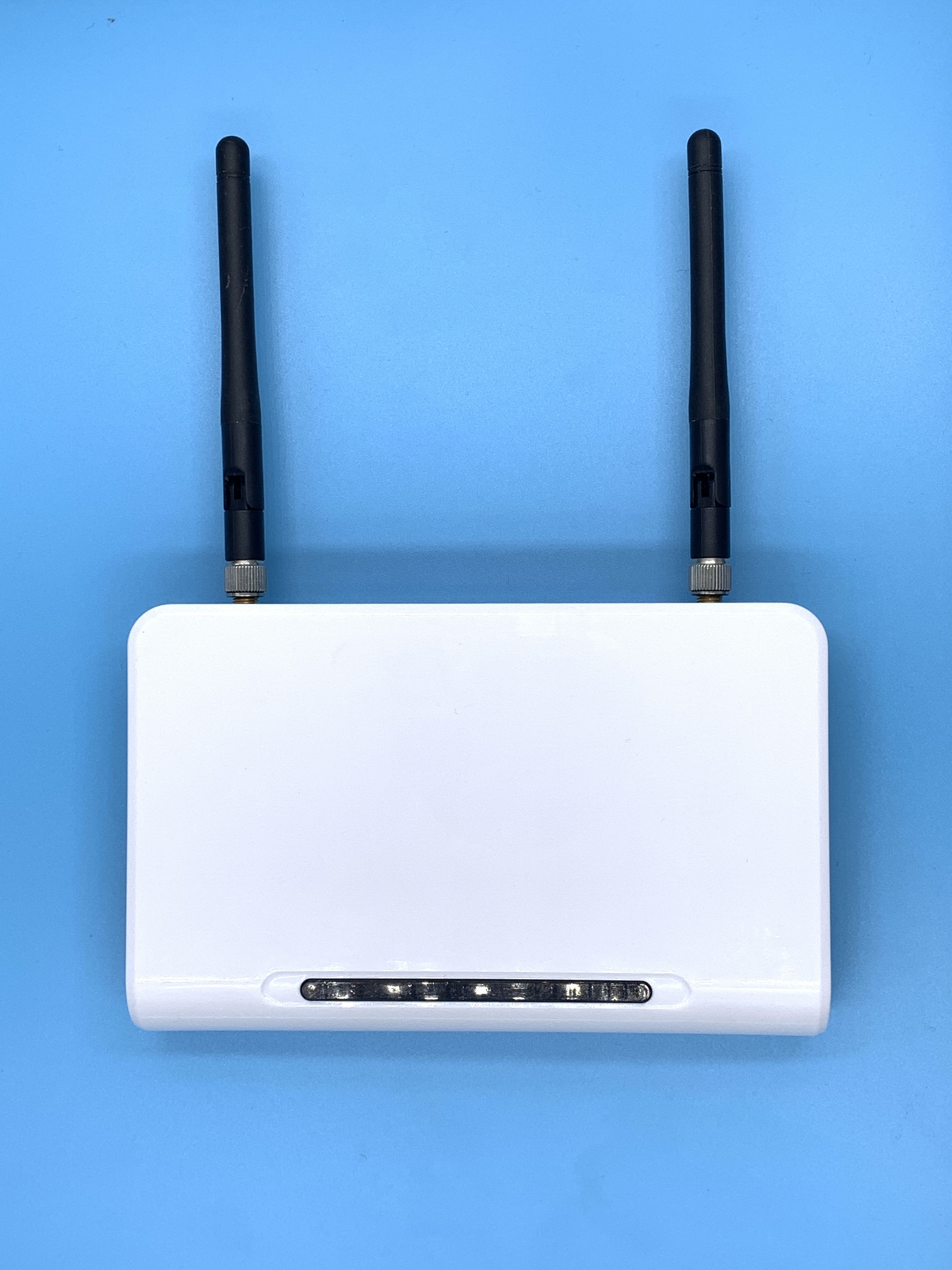 sense-id:2.4GHz固定小型读写器