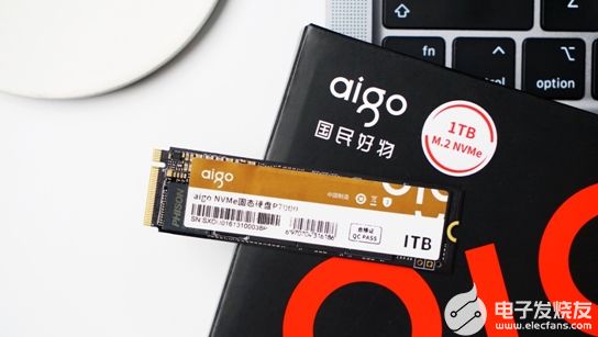 以aigo国民好物固态硬盘P7000为例 带你了解<b class='flag-5'>PCIe4.0</b>