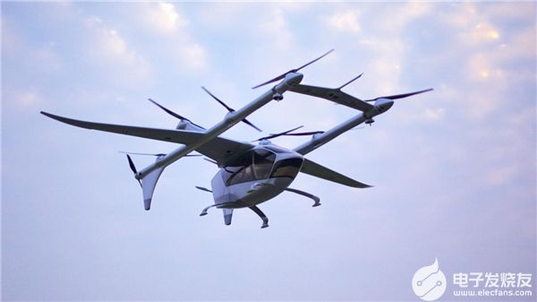峰飛自動駕駛eVTOL載人飛行器V1500M完成首飛測試