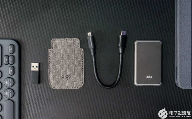 aigo移动固态硬盘S7 Pro：小巧“身材”随身携带