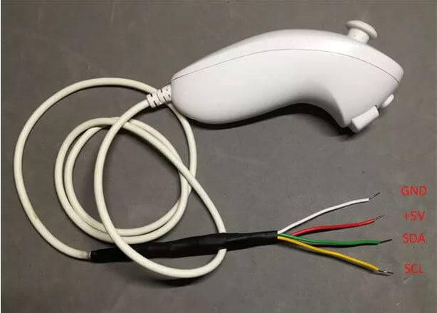 使用Wii nunchuk手柄连接Arduino控制伺服电机的方法