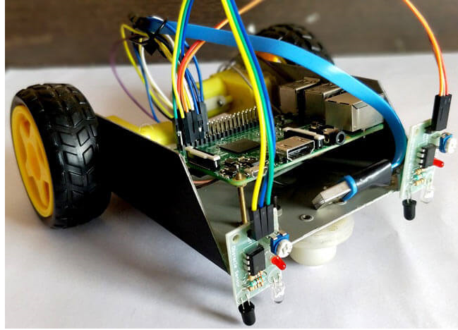 如何使用<b>树莓</b><b>派</b><b>制作</b>一个巡线机器人