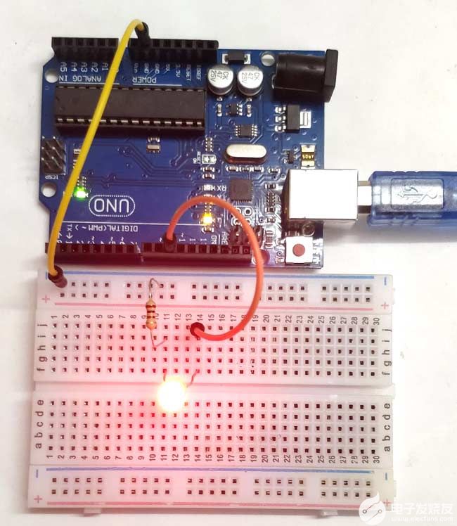 如何使用MATLAB代码控制连接到Arduino板的LED-使用灭火器的四种方法5