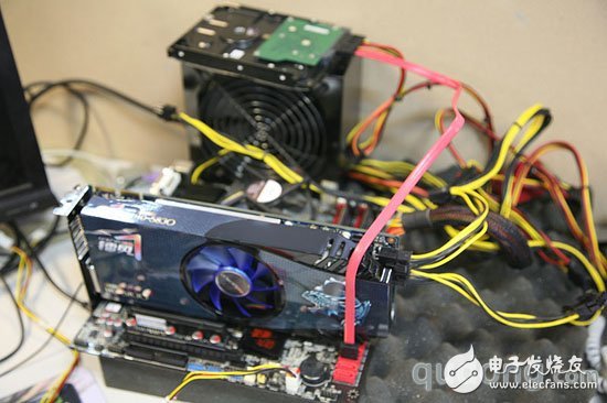 电脑DIY必修课,电源接口详解