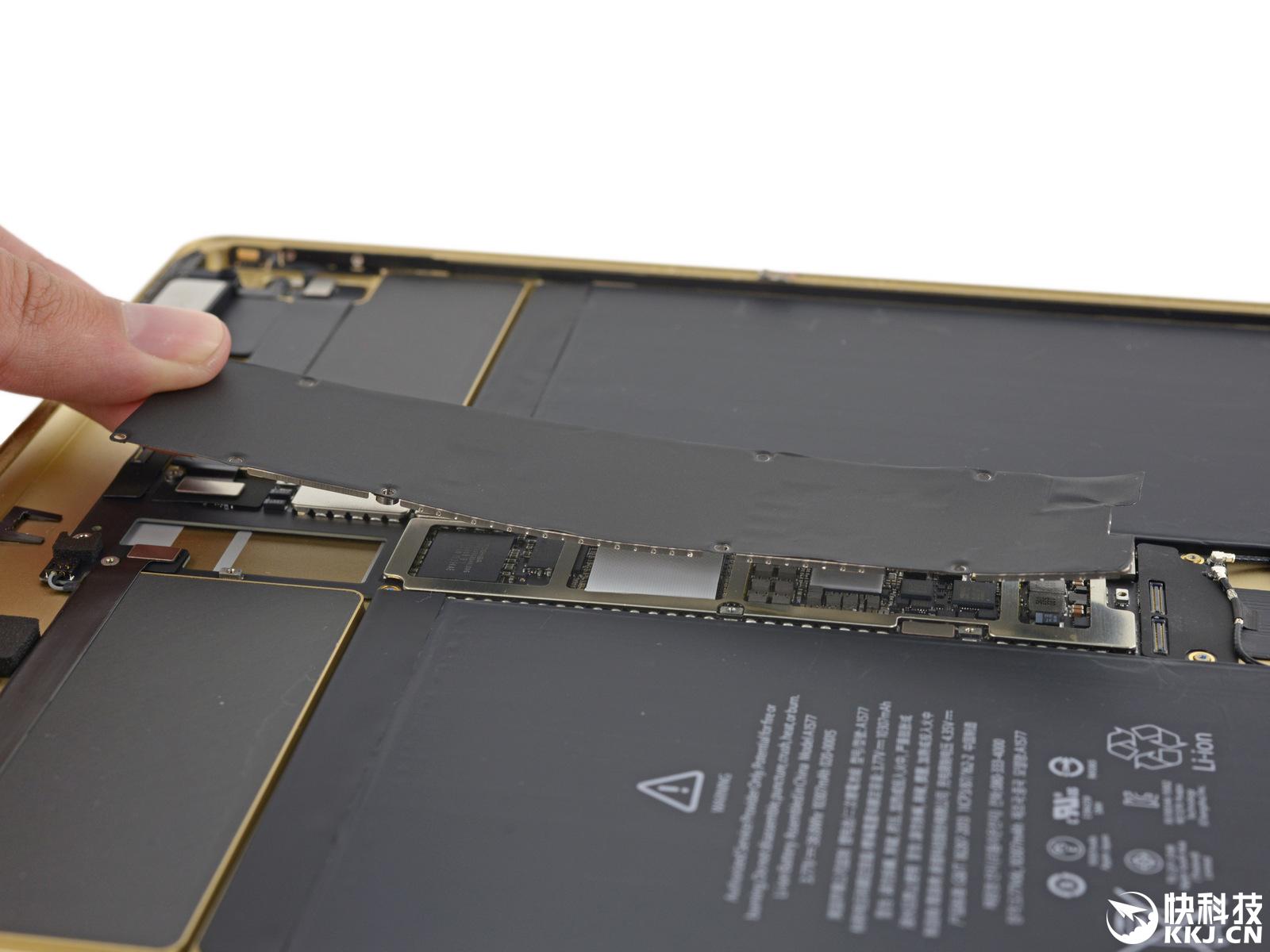 ipadpro2021款耳机孔 o4YBAFt8JwuASBn5AAG5BThxCK8854.jpg