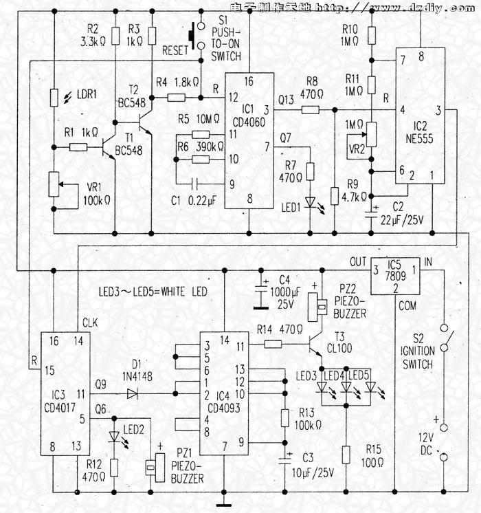 開車防睡提醒器電路