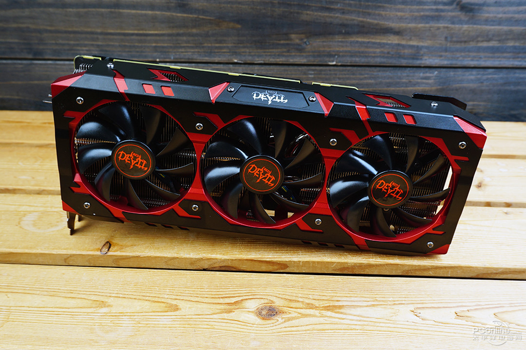 迪兰恶魔rxvega64显卡评测 除了售价贵其他都好