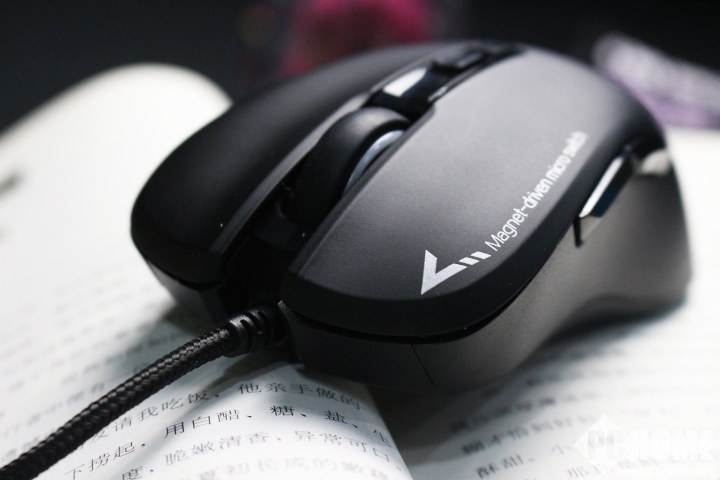 优质游戏鼠标微动 o4YBAFxK04-AW6q4AAJvCTmfETE673.jpg