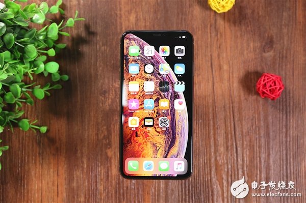 苹果或考虑为中国市场提供一款全新设计的iPhone