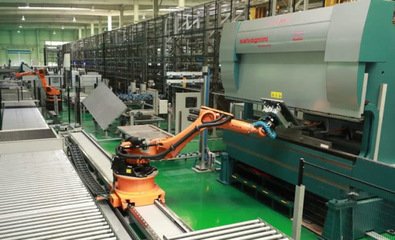 央地一揽政策直击工业机器人的产业短板