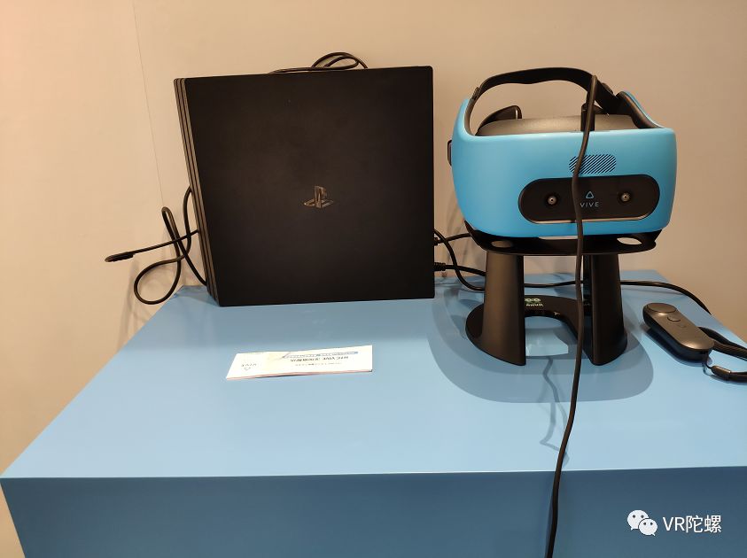 htc公布了最新款头6手6的vr一体机vive focus plus