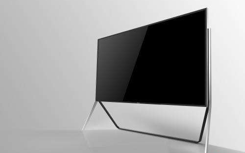 国内供应商重点发展amoled及钻孔面板