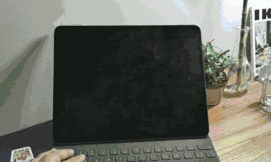 pIYBAFztG42AKfd0ABCw7dVT6_4537.gif
