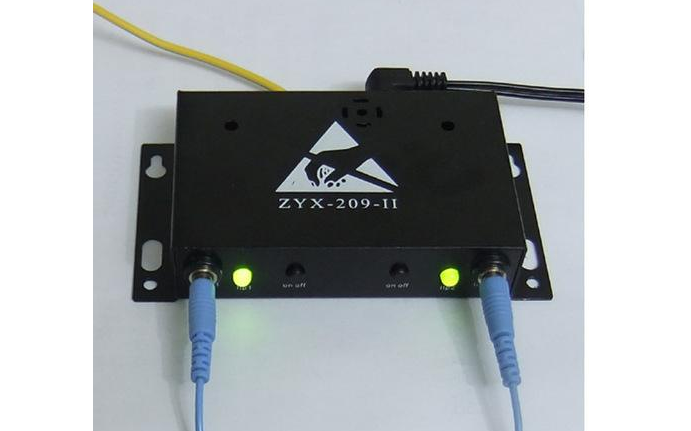 ZYX-209-11<b class='flag-5'>手腕帶</b>監測儀的說明書免費下載