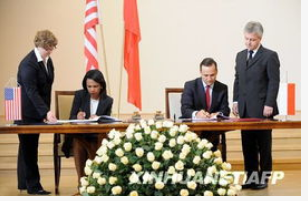 波兰与美国签署了一份加强5G网络安全的协议旨在针...