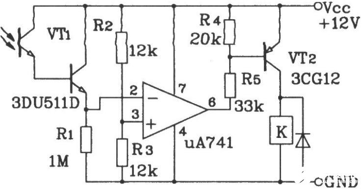 达林顿型光敏三极管的应用电路