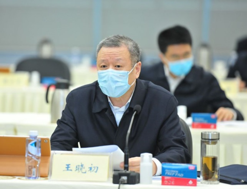 电信通老总_通泰餐饮老总丁静照片