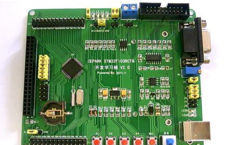 <b class='flag-5'>STM32</b> <b class='flag-5'>IAR</b>的庫函數(shù)資料免費下載