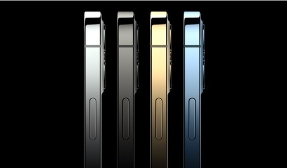 iPhone 12 Pro版本上采用亮色的设计上...