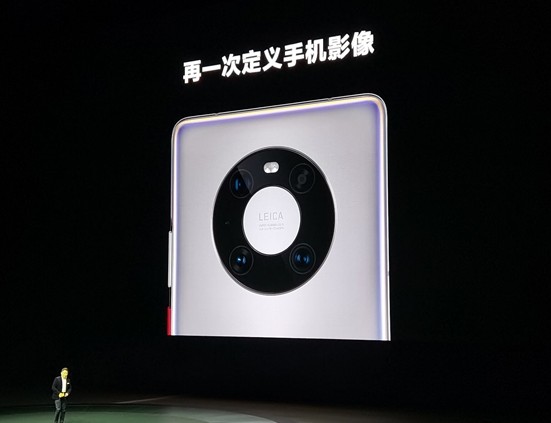 华为Mate40系列通过自由曲面的镜头可解决光学...