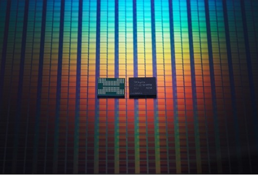 Intel宣布以90亿美元将旗下的NAND闪存业...