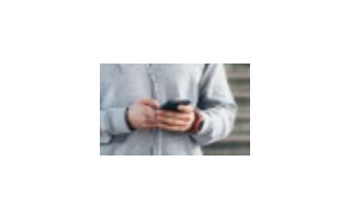 尽管App Store收入持续增长,苹果服务业依...