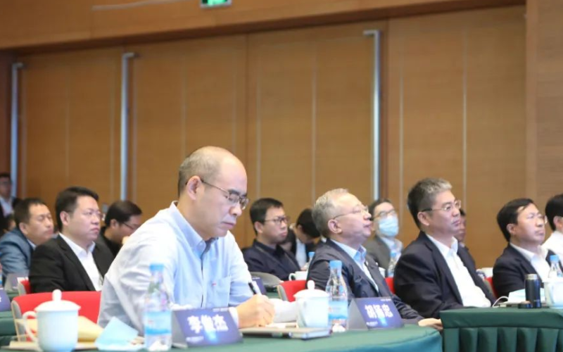 AI赋能新领域 智能煤矿联合解决方案发布会在杭州...
