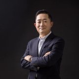 华灿的“变“与“不变”