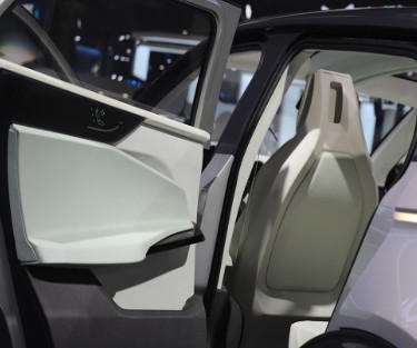 沃尔沃新车采用基于谷歌系统开发的Android Automotive OS系统