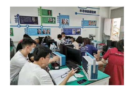 堅持創新電子人才培養,西安電子科技大學攜手泰克擴...