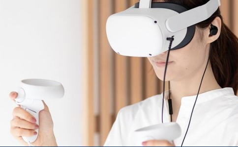 日本推首款针对VR游戏的VR耳机