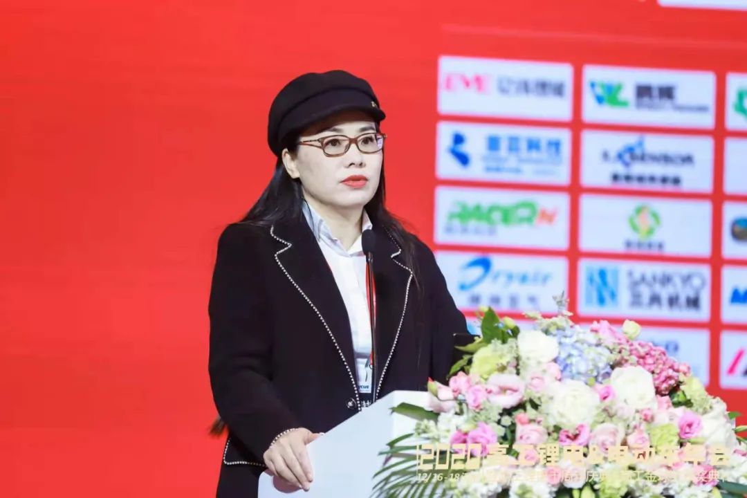 d328d2b4-4482-11eb-8b86-12bb97331649.jpg