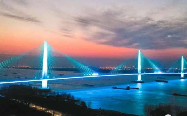 欧司朗智慧照明点亮南京长江五桥:实现真正的智能控...