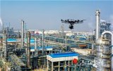 一台搭载红外成像镜头组、体态“彪悍”的无人机
