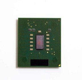 Intel新U—酷睿i9-10900KS处理器即...