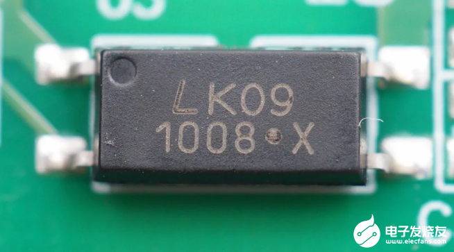 极氪mpv007 pIYBAGBTHoaALz7TAASR3PSb36c389.png