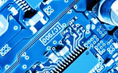 中科大在微波谐振腔探测半导体量子芯片上取得重要进...