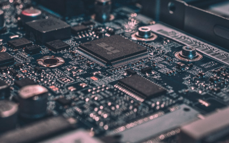 美拒签中国500余名理工科研究生,电气电子工程、...