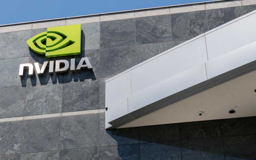 NVDIA第三季度数据中心营收预计大增 分析师看...