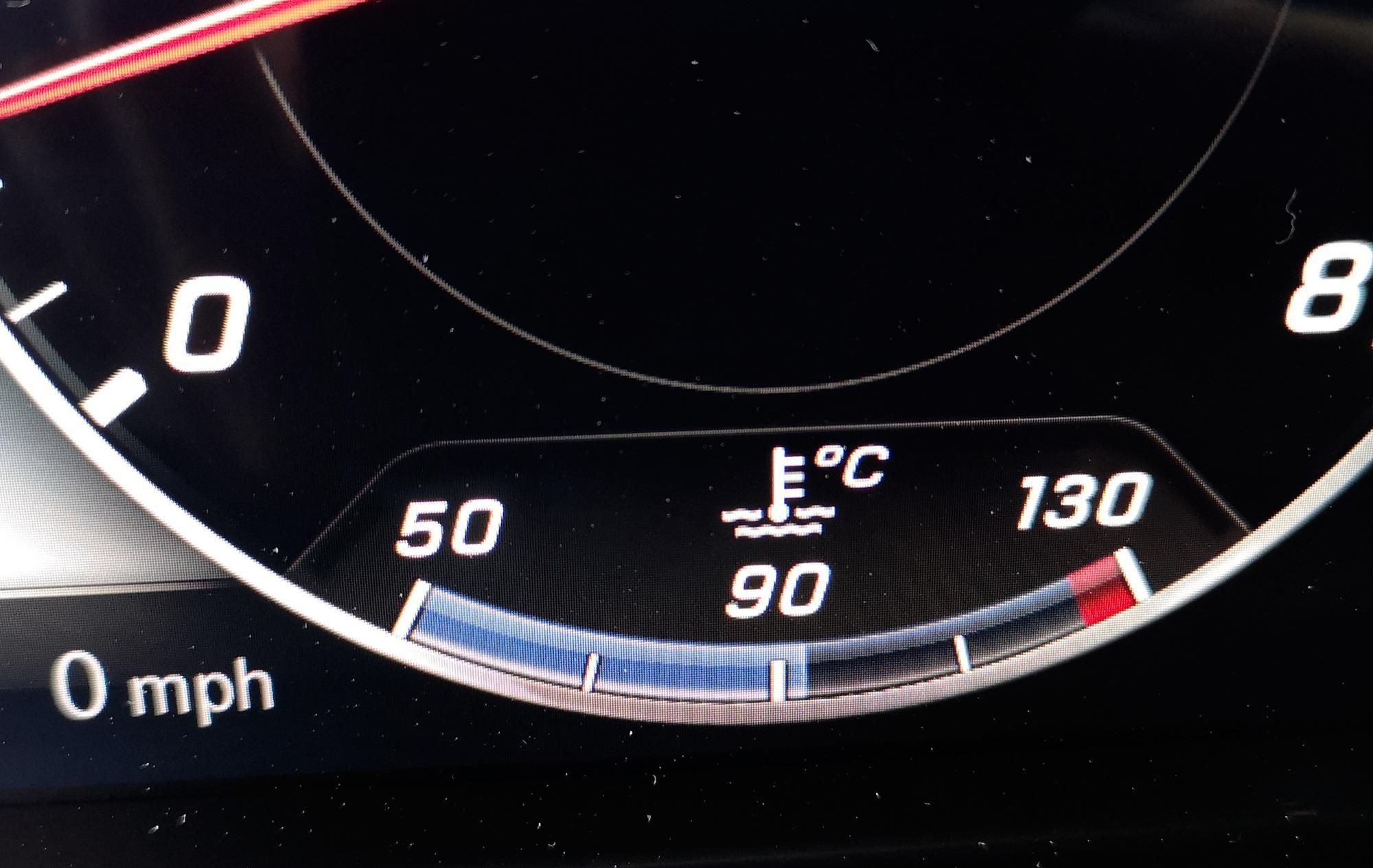 為什么冬季油耗偏高？到底要不要熱車？