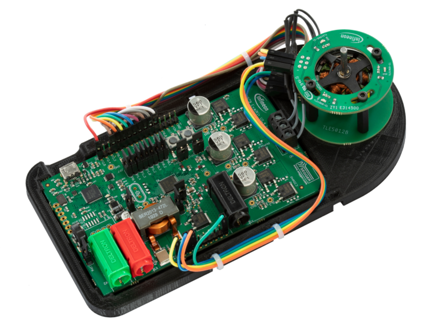 包含MOTIX™嵌入式电源和XENSIV™传感器的英飞凌MOTIX™ 12V 电机控制套件可让电机在数秒钟内启动