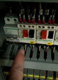 設(shè)計時沒有最基本的過載保護(hù)，電機(jī)燒了#電路設(shè)計 