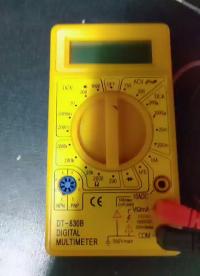 DT_830B電壓表電壓檔的使用。